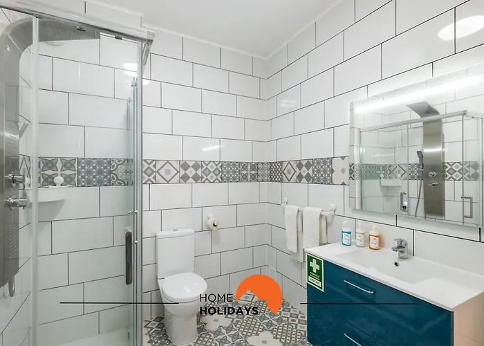 דירה #043 Hassan Flat By Holidays אלבופיירה