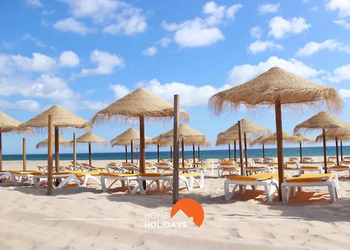 #043 Hassan Flat By Holidays