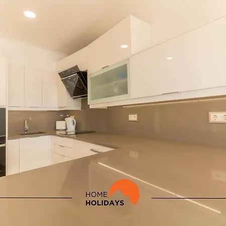 #043 Hassan Flat By Holidays Apartment *