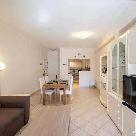 #043 Comfortable Great Apartman