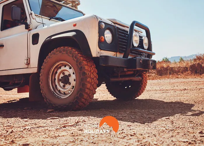 #043 Hassan Flat By Holidays *