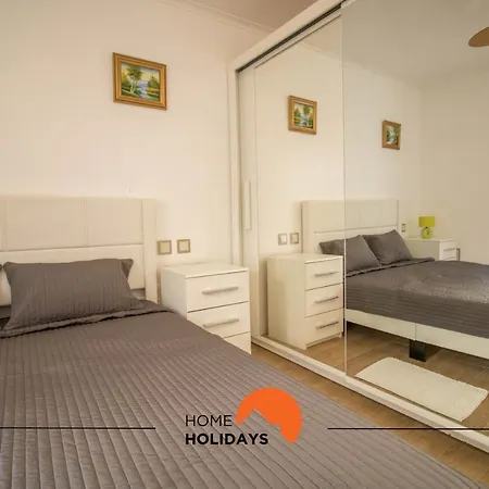 #043 Hassan Flat By Holidays Daire *